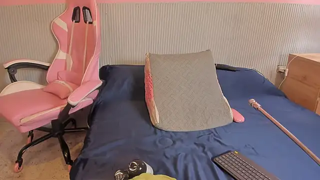 yeikafoxy online show from 03.13.26