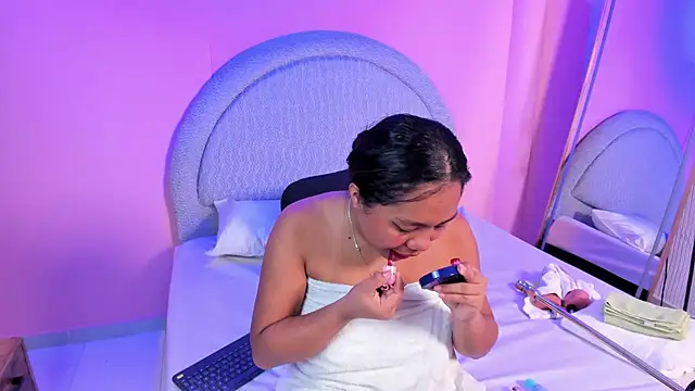 yeikafoxy online show from 04.15.26