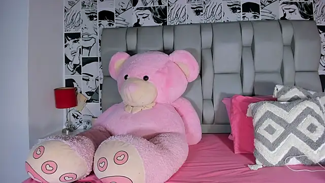 LucyRosse online show from 04.05.26