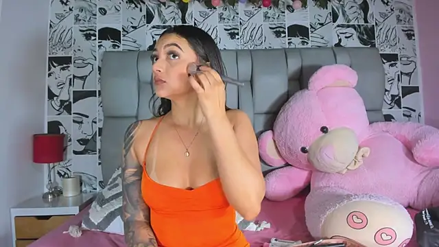 LucyRosse online show from 04.19.26