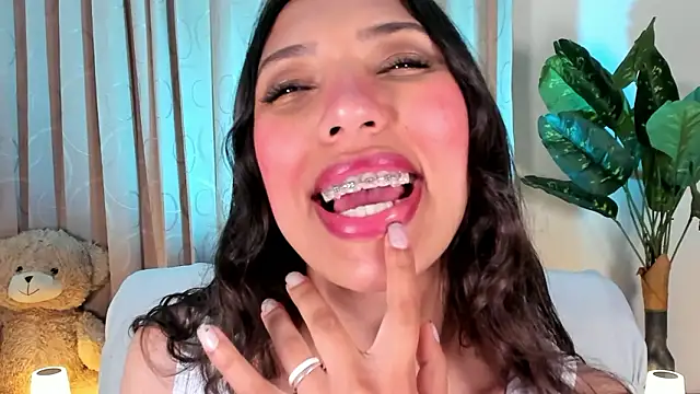 Miss veronicaa2 online show from 02.23.26