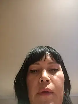 KellyPerlaxxx online show from 11.13.25