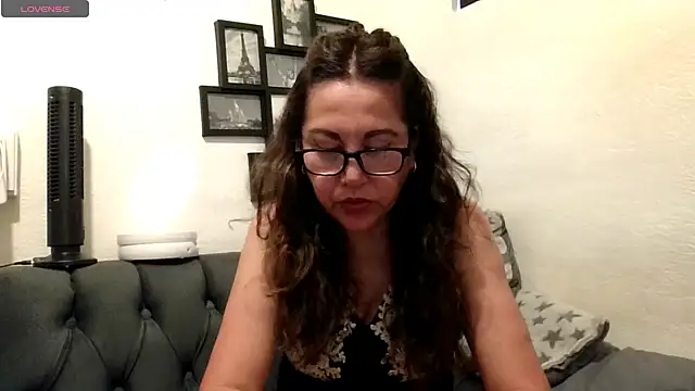 Snapshot of MirandaLatinaLovely chatting on 05.09.26 MirandaLatinaLovely online show from 05.09.26