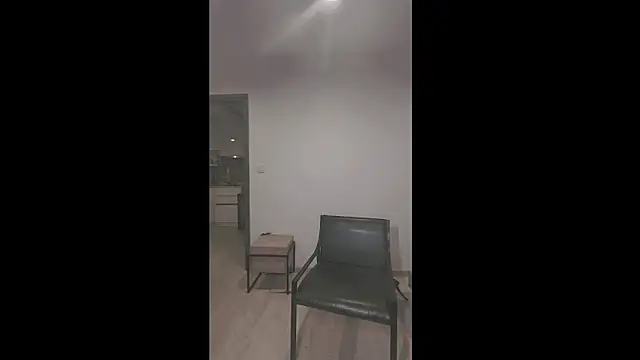 jessica 2002 online show from 01.30.25