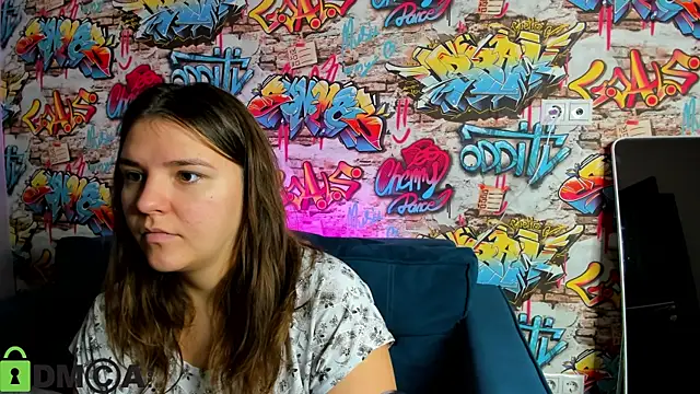 Snapshot of Jenny_Jimmy chatting on 11.20.25 Jenny Jimmy online show from 11.20.25