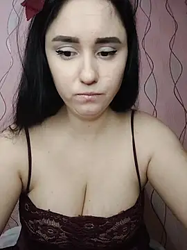 AddieAdams online show from 04.07.26