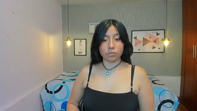 Snapshot of Nohemi_louse chatting on 03.12.25 Nohemi louse online show from 03.12.25