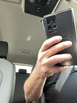 Snapshot of fuocovivo4 chatting on 02.14.25 fuocovivo4 online show from 02.14.25