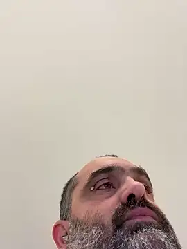 Snapshot of fuocovivo4 chatting on 02.17.25 fuocovivo4 online show from 02.17.25