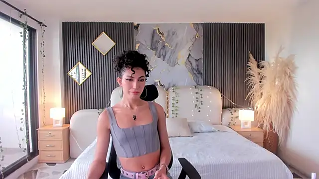 allicemackenzie online show from 02.02.26