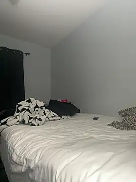 Snapshot of Liyah_19 chatting on 02.28.26 Liyah 19 online show from 02.28.26