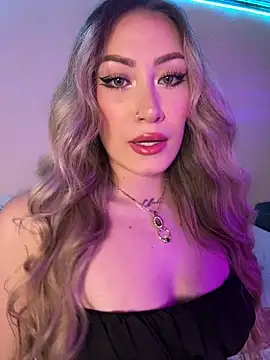 Lally Valencia   online show from 10.12.25