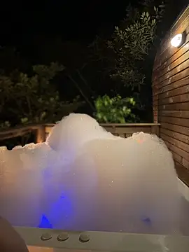 Lally Valencia   online show from 10.29.25