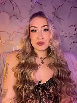 Lally Valencia   online show from 02.02.26