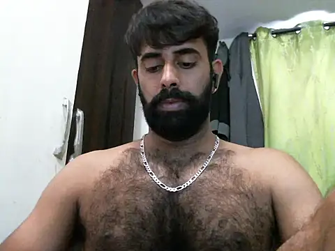 Snapshot of indianhairybull chatting on 02.12.25 indianhairybull online show from 02.12.25