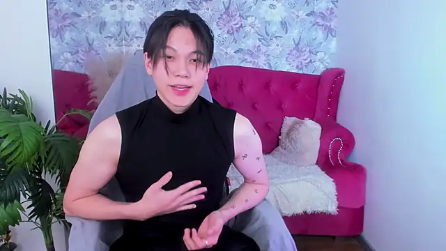 Snapshot of just_gay_ chatting on 03.06.25 just gay online show from 03.06.25