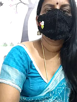 Snapshot of Tamil_Meera12 chatting on 04.29.26 Tamil Meera12 online show from 04.29.26