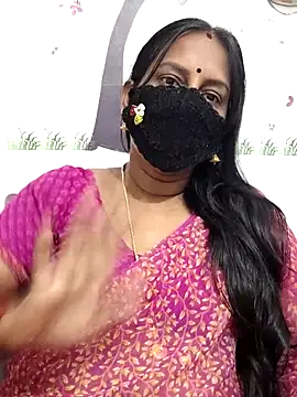 Snapshot of Tamil_Meera12 chatting on 05.28.26 Tamil Meera12 online show from 05.28.26