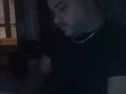 NAvoglia online show from 11.15.25