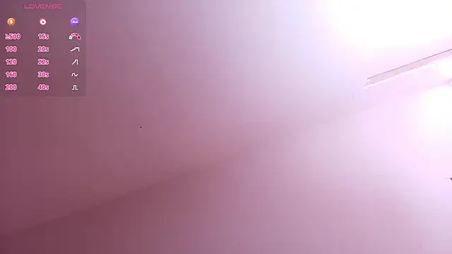 Snapshot of Raichell_ chatting on 09.21.25 Raichell online show from 09.21.25