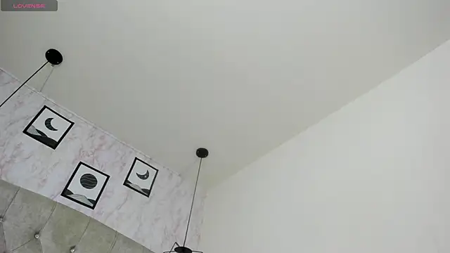 Raichell  online show from 04.16.26