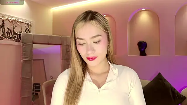 AmaiaHaywood online show from 02.03.26