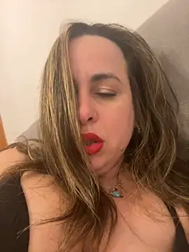 laarti online show from 02.11.26