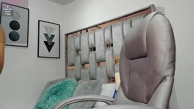 Snapshot of Alexa_candy18 chatting on 02.26.25 Alexa candy18 online show from 02.26.25