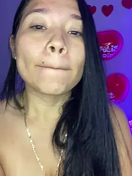 Snapshot of rachellrosse chatting on 02.15.25 rachellrosse online show from 02.15.25