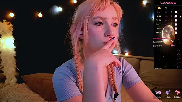 Snapshot of Bibi_Iva chatting on 04.20.26 Bibi Iva online show from 04.20.26
