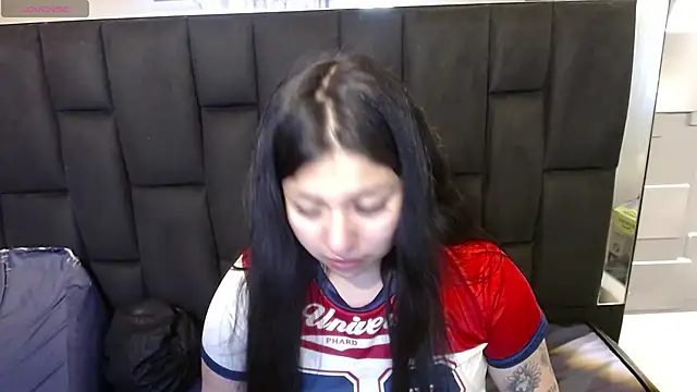 Snapshot of sweety_ashly chatting on 10.05.25 sweety ashly online show from 10.05.25