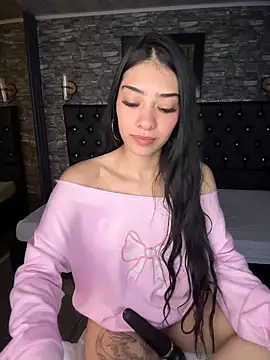 Snapshot of TayylorSexx chatting on 04.30.26 TayylorSexx online show from 04.30.26