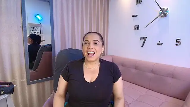 GochitaWild online show from 11.09.25