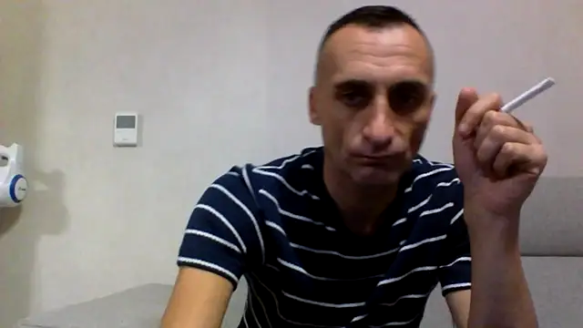 Snapshot of ANGELSANTAMARIA- chatting on 10.05.25 ANGELSANTAMARIA- online show from 10.05.25