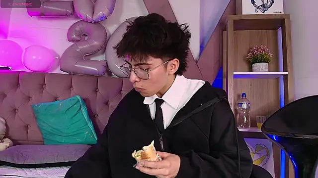 PepperTwink online show from 01.16.26