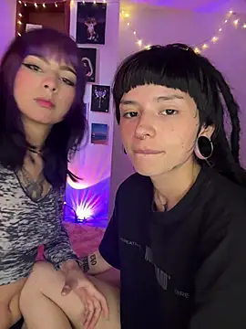 Snapshot of mavimist__ chatting on 02.08.26 mavimist online show from 02.08.26