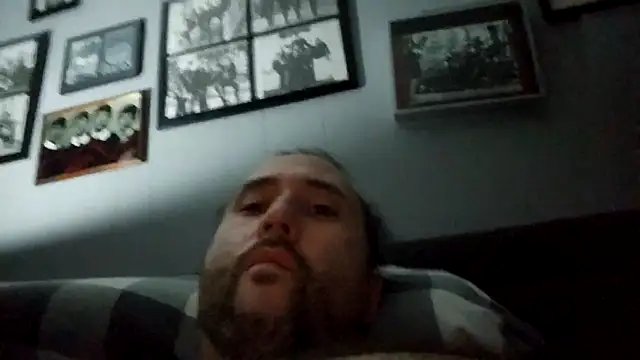 Snapshot of maddy060606 chatting on 09.25.25 maddy060606 online show from 09.25.25