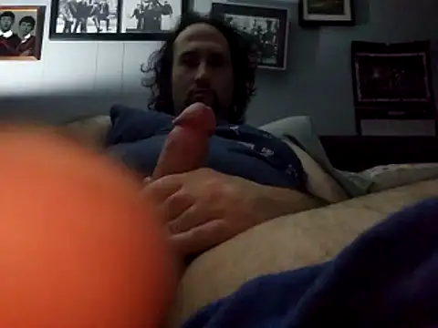 Snapshot of maddy060606 chatting on 10.29.25 maddy060606 online show from 10.29.25