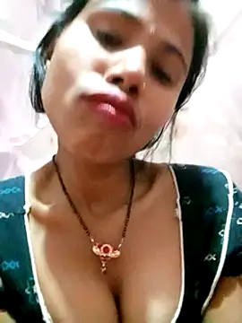 Snapshot of Miss_triha chatting on 02.27.25 Miss triha online show from 02.27.25