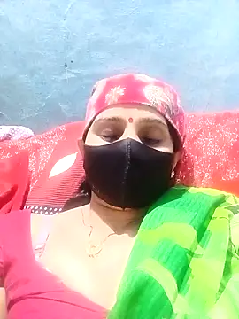 Snapshot of Sumann99 chatting on 02.18.25 Sumann99 online show from 02.18.25