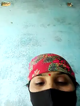 Snapshot of Sumann99 chatting on 02.26.25 Sumann99 online show from 02.26.25