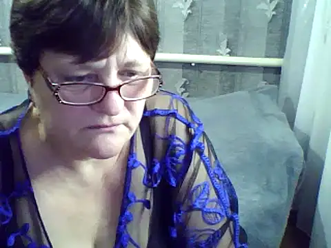 Snapshot of ElzaJewel chatting on 02.21.25 ElzaJewel online show from 02.21.25