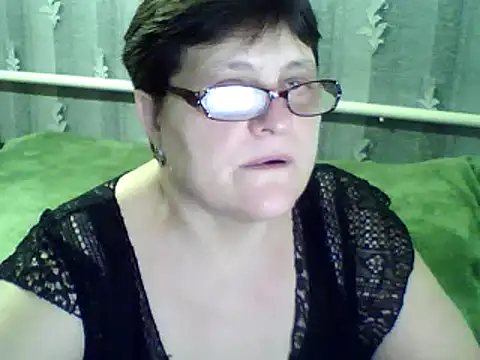 Snapshot of ElzaJewel chatting on 03.07.25 ElzaJewel online show from 03.07.25