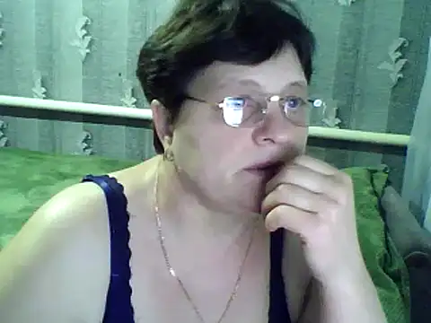 Snapshot of ElzaJewel chatting on 03.15.25 ElzaJewel online show from 03.15.25