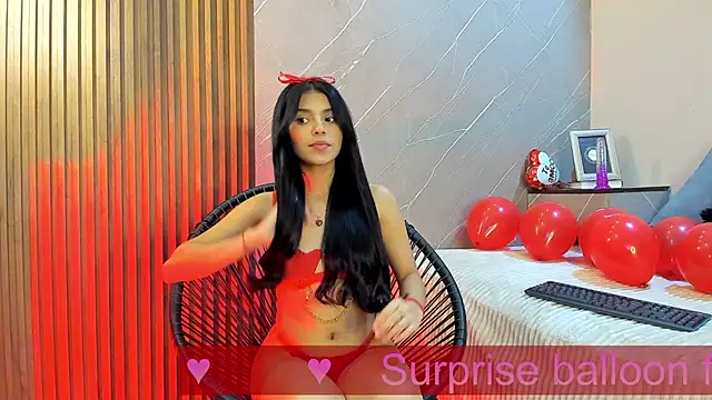 Snapshot of ariana_jhonson1 chatting on 02.14.25 ariana jhonson1 online show from 02.14.25
