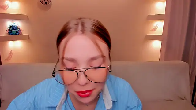 YourMegan online show from 11.04.25