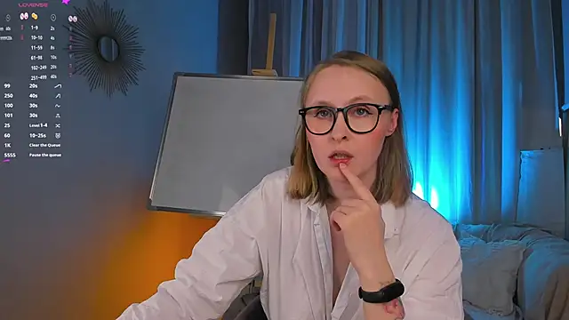 Agatha Mott online show from 03.21.25