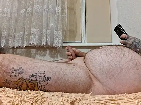 Snapshot of vitek1110 chatting on 10.09.25 vitek1110 online show from 10.09.25