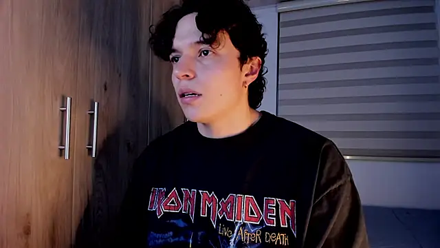 Snapshot of Mastrangelo_xxx chatting on 03.01.26 Mastrangelo xxx online show from 03.01.26