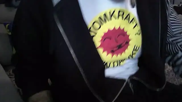 Snapshot of arka6 chatting on 02.14.26 arka6 online show from 02.14.26